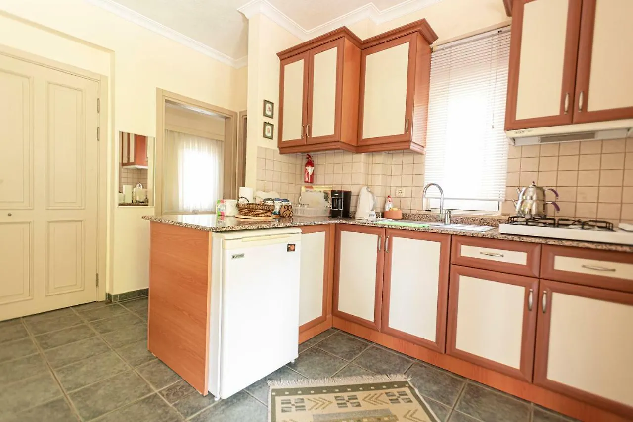 Villa Yasemin Aparts Göcek Apartmán